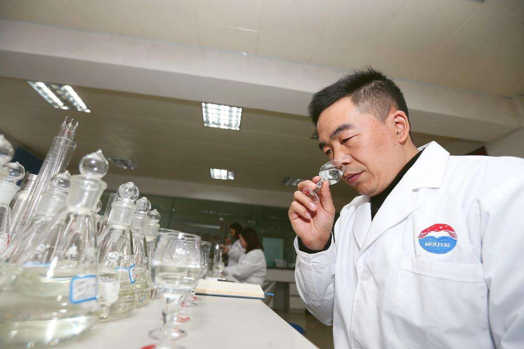 飞天茅台是如何勾兑出来的？